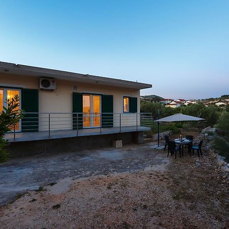 Holiday Home Iris Marina  Exterior foto